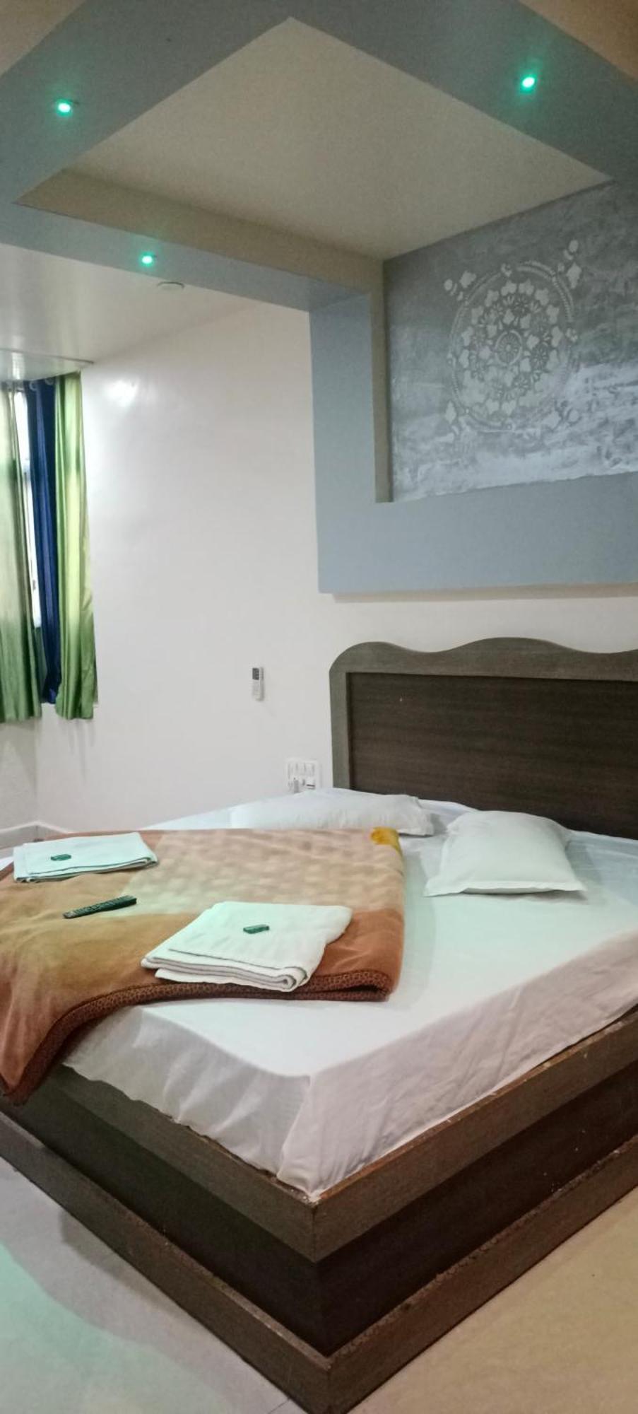 New Hotel Rajvihar Pachmarhī Exterior foto